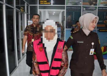 Ⓒ Hak cipta foto di atas dikembalikan sesungguhnya kepada pemilik foto KETIKKABARcom Ⓒ Hak cipta foto di atas dikembalikan sesungguhnya kepada pemilik foto