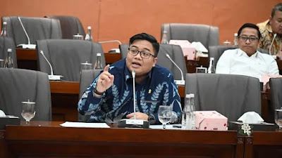 Ⓒ Hak cipta foto di atas dikembalikan sesungguhnya kepada pemilik foto KETIKKABARcom Ⓒ Hak cipta foto di atas dikembalikan sesungguhnya kepada pemilik foto