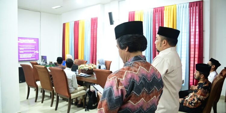 Pj Bupati Aceh Besar Muhammad Iswanto SSTP MM meninjau pelaksanaan Seleksi Tahap II Kafilah MTQ Aceh Besar di dekranasda Gani Kecamatan Ingin Jaya Aceh Besar Sabtu 1812025 FOTOMC Aceh Besar