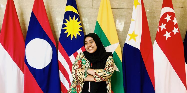 Universitas BraMahasiswa UB Program Studi Sastra Inggris Laurent Nabila Zahra Tanjung FOTOIstimewawijaya KETIKKABARcom Mahasiswa UB Program Studi Sastra Inggris Laurent Nabila Zahra Tanjung FOTOIstimewa
