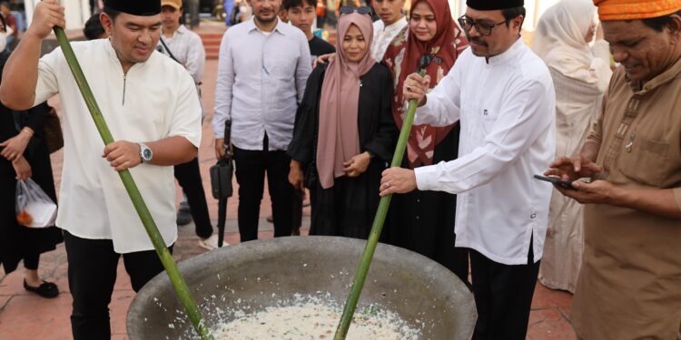Ⓒ Hak cipta foto di atas dikembalikan sesungguhnya kepada pemilik foto KETIKKABARcom Ⓒ Hak cipta foto di atas dikembalikan sesungguhnya kepada pemilik foto