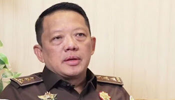 Perkara Sugar Group Hilang di Dakwaan Zarof, Jampidsus Harus Dievaluasi