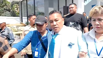 5Bvpdp5Bbjpg KETIKKABARcom Mukanya Pucat dan Tak Fokus saat Ditanya
