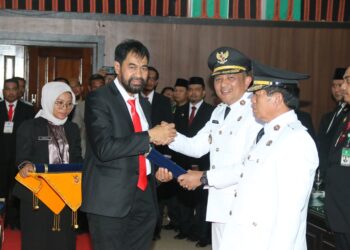 Ⓒ Hak cipta foto di atas dikembalikan sesungguhnya kepada pemilik foto