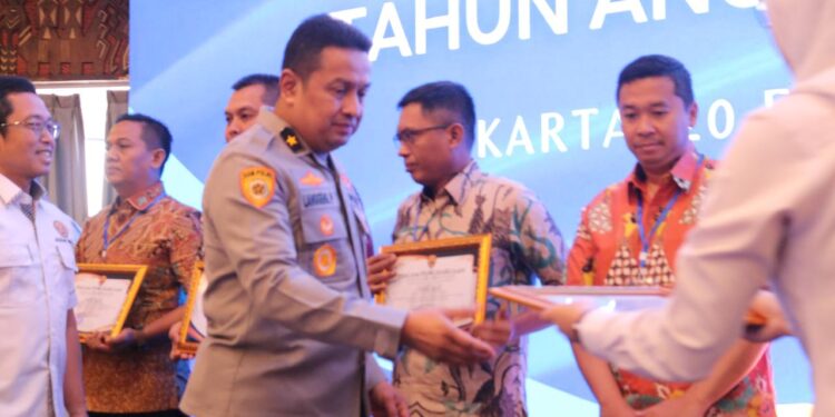 Ⓒ Hak cipta foto di atas dikembalikan sesungguhnya kepada pemilik foto KETIKKABARcom Ⓒ Hak cipta foto di atas dikembalikan sesungguhnya kepada pemilik foto