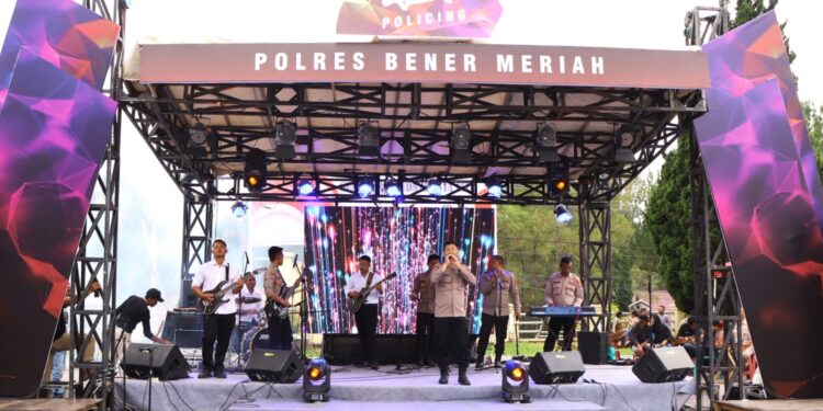 Ⓒ Hak cipta foto di atas dikembalikan sesungguhnya kepada pemilik foto