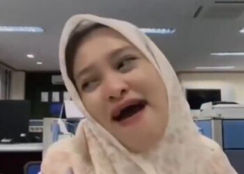 Karywan PT Timah Viral usai menghina honorer pakai BPJS Kesehatan melalui media sosial TikTok. FOTO/Tangkapan layar