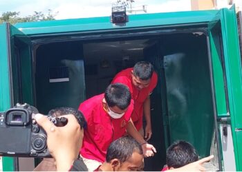 Ⓒ Hak cipta foto di atas dikembalikan sesungguhnya kepada pemilik foto