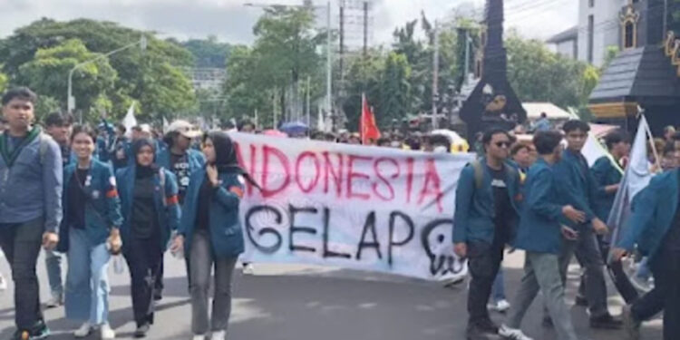 Ⓒ Hak cipta foto di atas dikembalikan sesungguhnya kepada pemilik foto