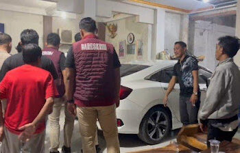 Ⓒ Hak cipta foto di atas dikembalikan sesungguhnya kepada pemilik foto
