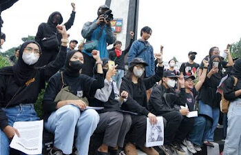Ⓒ Hak cipta foto di atas dikembalikan sesungguhnya kepada pemilik foto