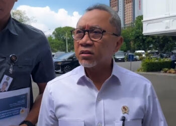 Foto: Menteri Koordinator Bidang Pangan, Zulkifli Hasan (Zulhas) di Istana Merdeka, Jakarta pada Selasa, 11 Maret 2025/RMOL/Ⓒ Hak cipta foto di atas dikembalikan sesungguhnya kepada pemilik foto.