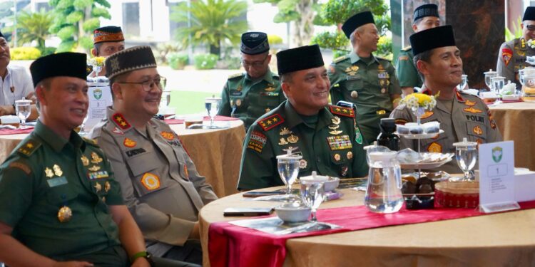 Ⓒ Hak cipta foto di atas dikembalikan sesungguhnya kepada pemilik foto KETIKKABARcom Ⓒ Hak cipta foto di atas dikembalikan sesungguhnya kepada pemilik foto