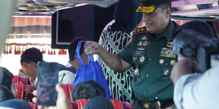 Ⓒ Hak cipta foto di atas dikembalikan sesungguhnya kepada pemilik foto