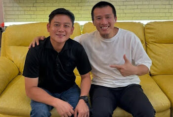 Cerita Ustadz Felix Siauw, Sedang Sholat di Pikirannya Tergambar Yesus