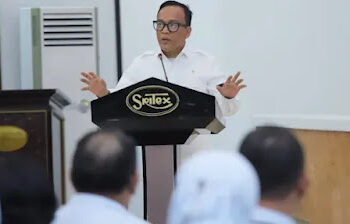 Wamenaker Bohongi Publik terkait Sritex