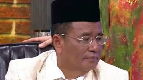 pdoampopwebpjpeg KETIKKABARcom Disebut Bakal Mualaf oleh Ustaz Derry Sulaiman Hotman Paris Gue No Comment