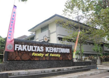Aktivis Siap Geruduk UGM Tagih Keaslian Ijazah Jokowi
