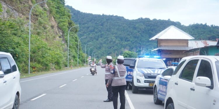 Ⓒ Hak cipta foto di atas dikembalikan sesungguhnya kepada pemilik foto KETIKKABARcom Ⓒ Hak cipta foto di atas dikembalikan sesungguhnya kepada pemilik foto