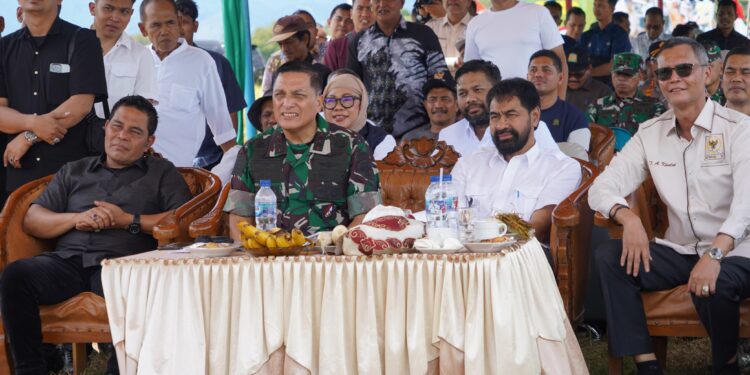 Ⓒ Hak cipta foto di atas dikembalikan sesungguhnya kepada pemilik foto KETIKKABARcom Ⓒ Hak cipta foto di atas dikembalikan sesungguhnya kepada pemilik foto