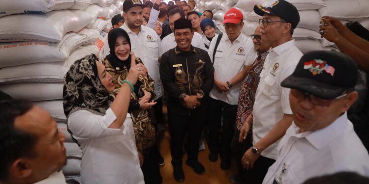Ⓒ Hak cipta foto di atas dikembalikan sesungguhnya kepada pemilik foto KETIKKABARcom Ⓒ Hak cipta foto di atas dikembalikan sesungguhnya kepada pemilik foto