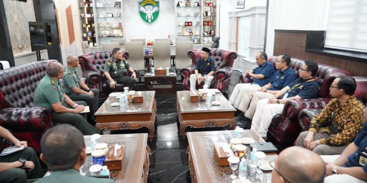 Ⓒ Hak cipta foto di atas dikembalikan sesungguhnya kepada pemilik foto KETIKKABARcom Ⓒ Hak cipta foto di atas dikembalikan sesungguhnya kepada pemilik foto