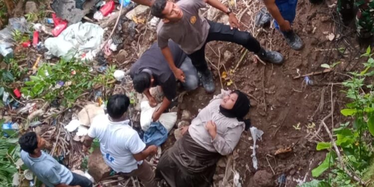 Ⓒ Hak cipta foto di atas dikembalikan sesungguhnya kepada pemilik foto KETIKKABARcom Ⓒ Hak cipta foto di atas dikembalikan sesungguhnya kepada pemilik foto