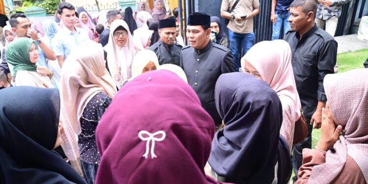 Ⓒ Hak cipta foto di atas dikembalikan sesungguhnya kepada pemilik foto KETIKKABARcom Ⓒ Hak cipta foto di atas dikembalikan sesungguhnya kepada pemilik foto