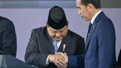 d0bc5da0102711f08856a5053a91ade9jpgwebpjpeg KETIKKABARcom Prabowo Diminta Pede Buang Bayang bayang Jokowi di Kabinet