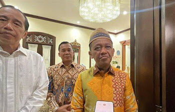 Silaturahmi atau Isyarat 'Matahari Kembar'?