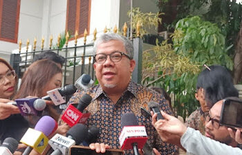 Fahri Hamzah Dulu Jagoan Oposisi Kini Jago Nambah Posisi, Jadi Komisaris Kantongi Miliaran Per Bulan?