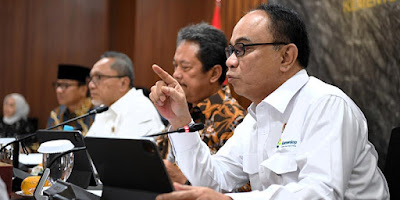 Ⓒ Hak cipta foto di atas dikembalikan sesungguhnya kepada pemilik foto KETIKKABARcom Ⓒ Hak cipta foto di atas dikembalikan sesungguhnya kepada pemilik foto