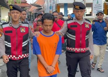 Ⓒ Hak cipta foto di atas dikembalikan sesungguhnya kepada pemilik foto