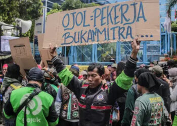 Ⓒ Hak cipta foto di atas dikembalikan sesungguhnya kepada pemilik foto