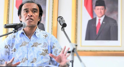 Ⓒ Hak cipta foto di atas dikembalikan sesungguhnya kepada pemilik foto KETIKKABARcom Ⓒ Hak cipta foto di atas dikembalikan sesungguhnya kepada pemilik foto