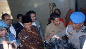 Ⓒ Hak cipta foto di atas dikembalikan sesungguhnya kepada pemilik foto