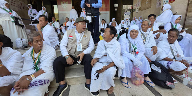 Ⓒ Hak cipta foto di atas dikembalikan sesungguhnya kepada pemilik foto