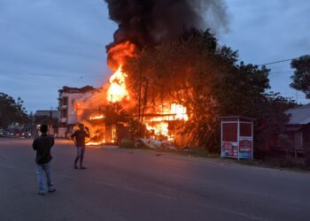 Ⓒ Hak cipta foto di atas dikembalikan sesungguhnya kepada pemilik foto