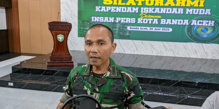 Kapendam IM Letkol Inf Teuku Mustafa Kamal Ⓒ Hak cipta foto di atas dikembalikan sesungguhnya kepada pemilik foto KETIKKABARcom Kapendam IM Letkol Inf Teuku Mustafa Kamal Ⓒ Hak cipta foto di atas dikembalikan sesungguhnya kepada pemilik foto