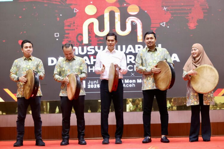 Ⓒ Hak cipta foto di atas dikembalikan sesungguhnya kepada pemilik foto KETIKKABARcom Ⓒ Hak cipta foto di atas dikembalikan sesungguhnya kepada pemilik foto