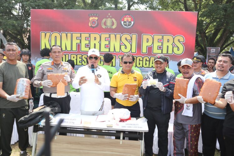 Ⓒ Hak cipta foto di atas dikembalikan sesungguhnya kepada pemilik foto