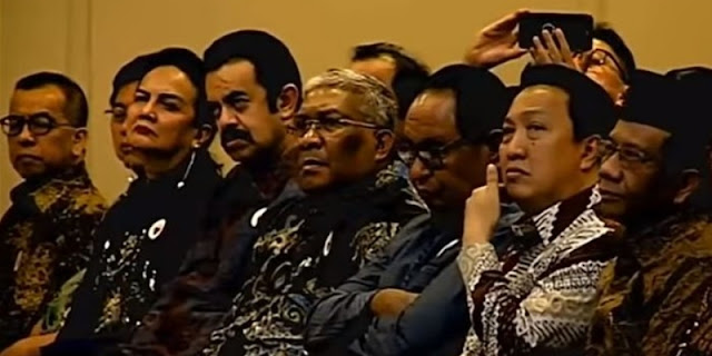 Ⓒ Hak cipta foto di atas dikembalikan sesungguhnya kepada pemilik foto KETIKKABARcom Ⓒ Hak cipta foto di atas dikembalikan sesungguhnya kepada pemilik foto