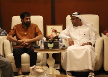 Gubernur Aceh melakukan foto bersama usai berdialog dengan sejumlah dutas besar dari Timur Tengah Sabtu 5 Juli 2025 Foto Humas BPPA