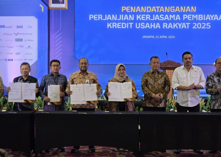 Ⓒ Hak cipta foto di atas dikembalikan sesungguhnya kepada pemilik foto