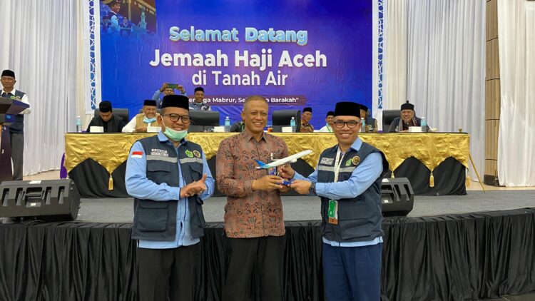 Ⓒ Hak cipta foto di atas dikembalikan sesungguhnya kepada pemilik foto KETIKKABARcom Ⓒ Hak cipta foto di atas dikembalikan sesungguhnya kepada pemilik foto