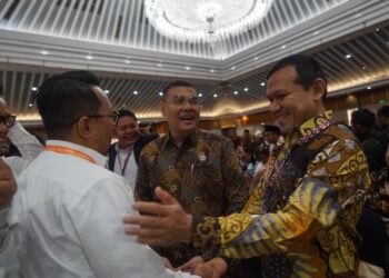Wakil Gubernur Aceh saat menghadiri Pengukuhan Dewan Pengurus Asosiasi Pemerintah Kabupaten Seluruh Indonesia (APKASI) periode 2025-2030 yang berlangsung di Puri Agung, Grand Sahid Hotel, Jakarta, Kamis, 17 Juni 2025. (Foto: Humas BPPA)