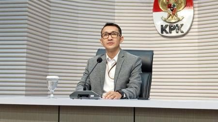 Ⓒ Hak cipta foto di atas dikembalikan sesungguhnya kepada pemilik foto KETIKKABARcom Ⓒ Hak cipta foto di atas dikembalikan sesungguhnya kepada pemilik foto