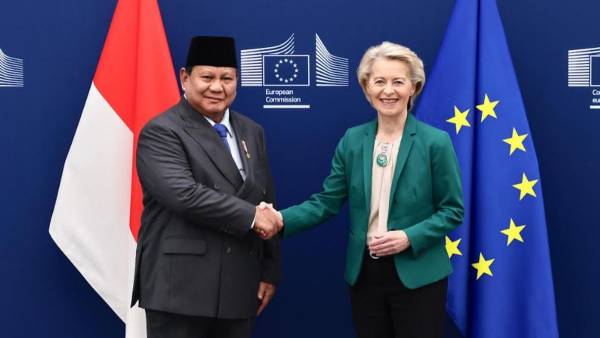 Ⓒ Hak cipta foto di atas dikembalikan sesungguhnya kepada pemilik foto KETIKKABARcom Ⓒ Hak cipta foto di atas dikembalikan sesungguhnya kepada pemilik foto