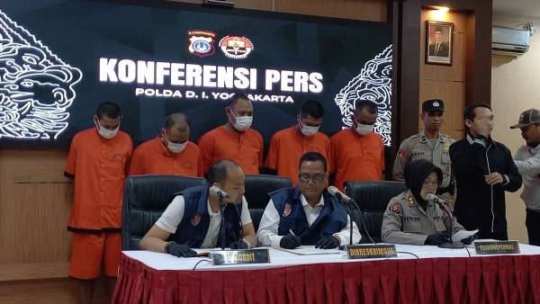 Ⓒ Hak cipta foto di atas dikembalikan sesungguhnya kepada pemilik foto KETIKKABARcom Ⓒ Hak cipta foto di atas dikembalikan sesungguhnya kepada pemilik foto