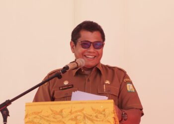 Sekda Aceh Besar Bahrul Jamil menyampaikan sambutan pada peringatan Hari Purbakala di di Museum Meuseuraya, Kota Jantho, Selasa (5/8/2025). FOTO/MC ACEH BESAR